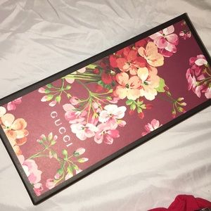 Gucci box